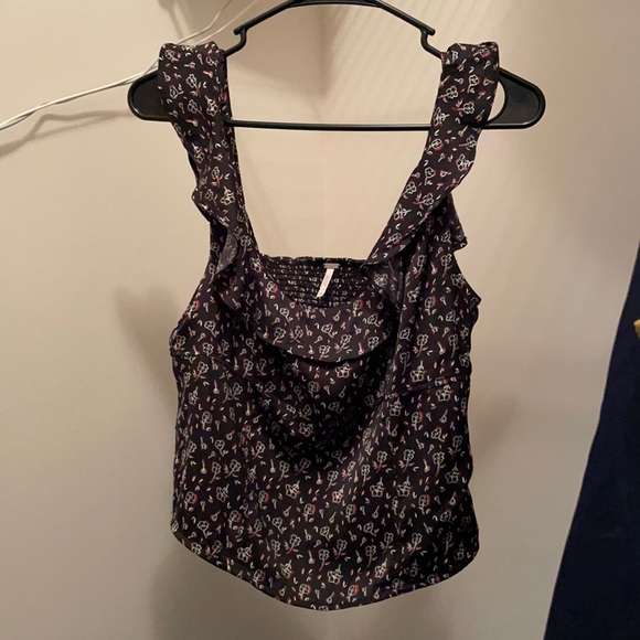 Free People Stay with You Ruffle Crop Top … - Picture 3 of 5
